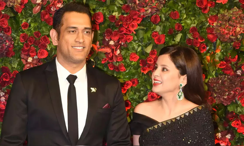 'Tumko kuch nahi pata' : MS Dhoni Shares a Funny Cricket Moment with Sakshi