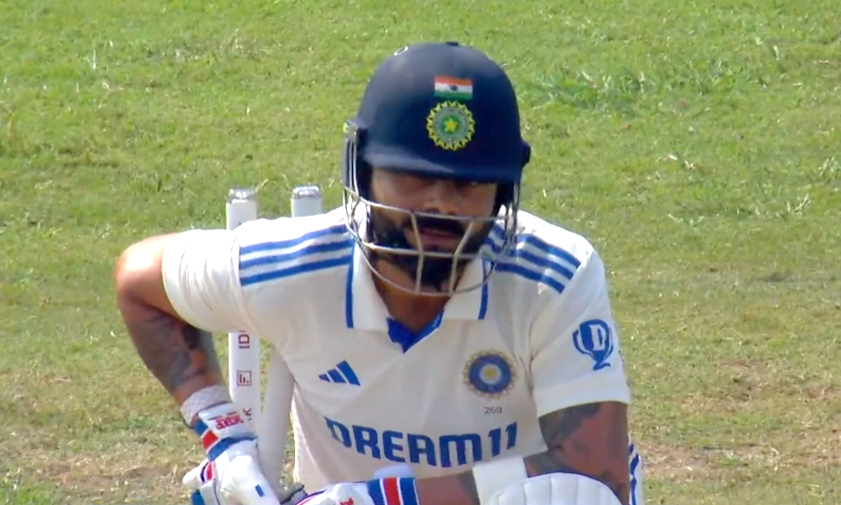 Virat Kohli clean bowled by Mitchell Santner for Just 1 Run, Fans Disappointed